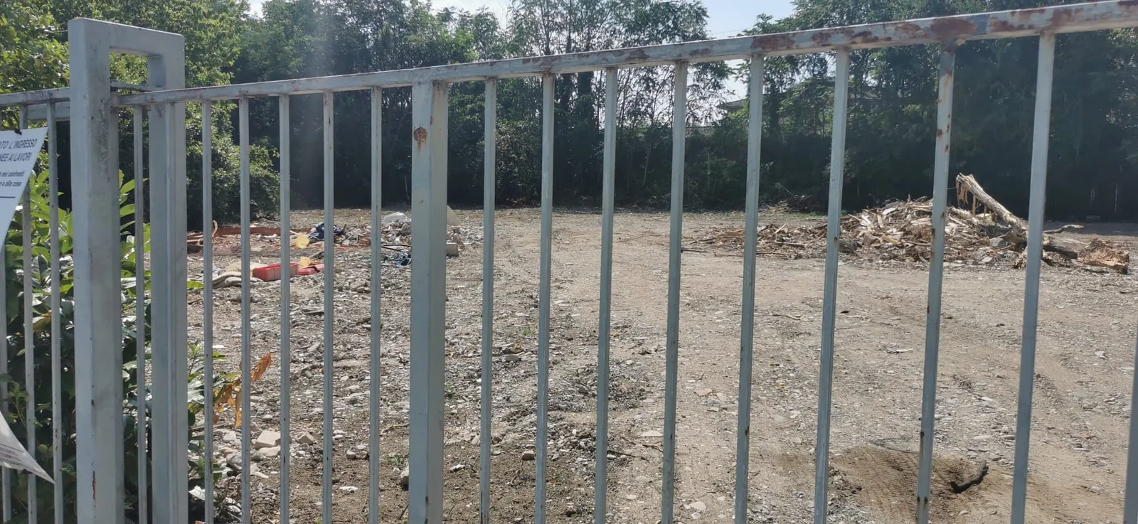 Ex Marinai d’Italia · vista dell’area dopo la demolizione del fabbricato