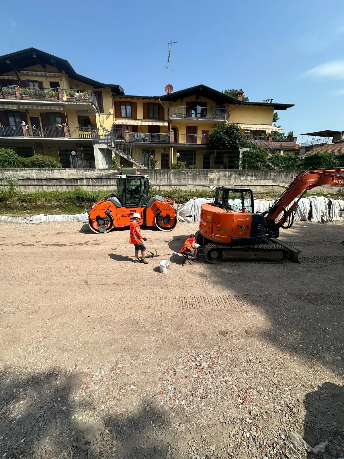 Mezzi di cantiere per la compattazione del terreno