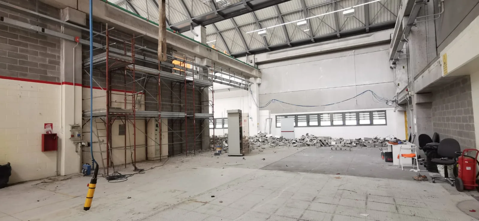Spazi dell’edificio E70 CSMT nelle fasi iniziali dell’intervento